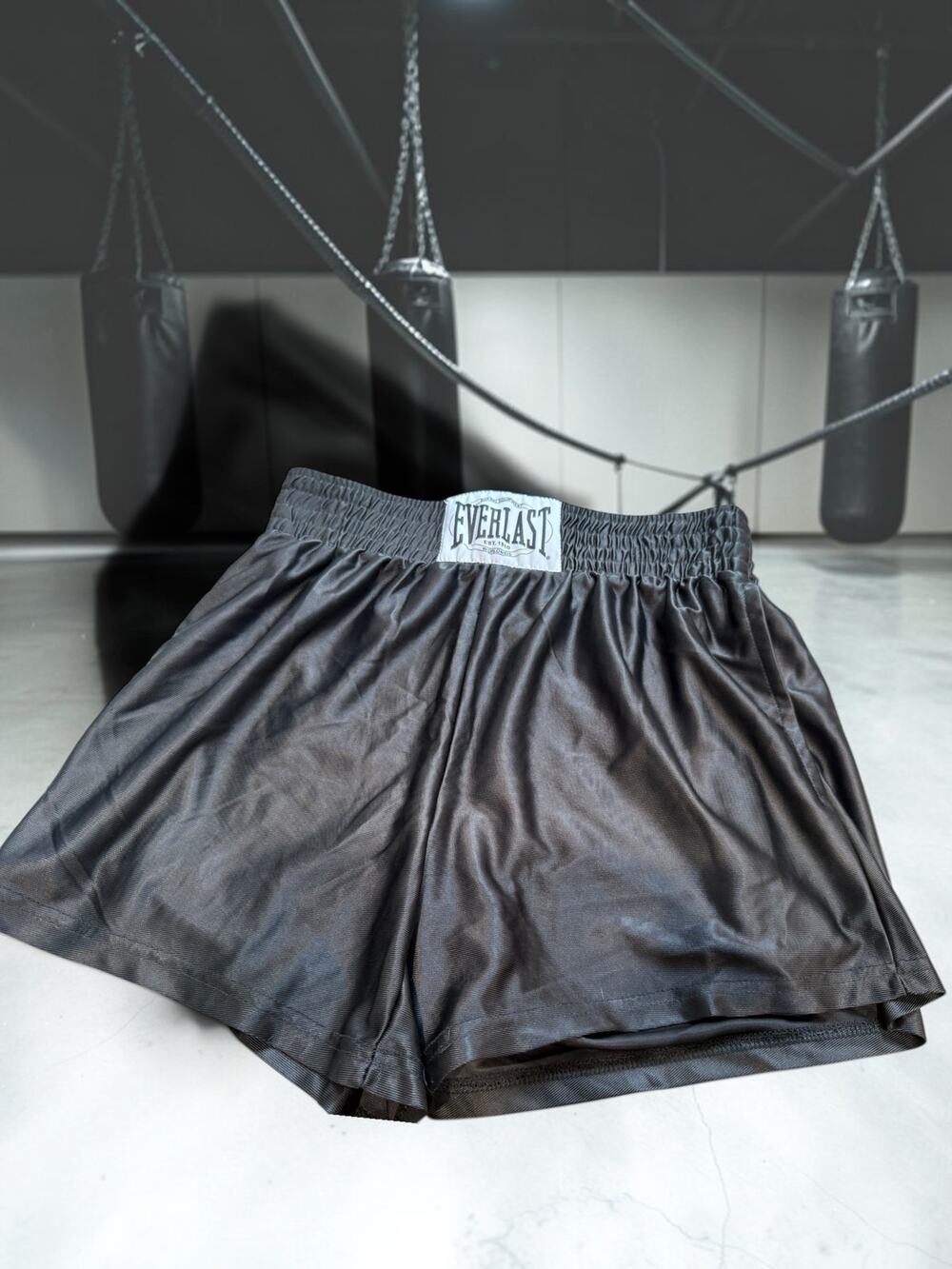 Everlast Mens Small Black Satin Boxing Shorts Trunks Est 1910